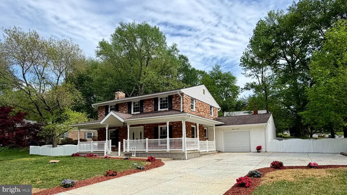 5219 Holden St, Fairfax, VA 22032 - #1