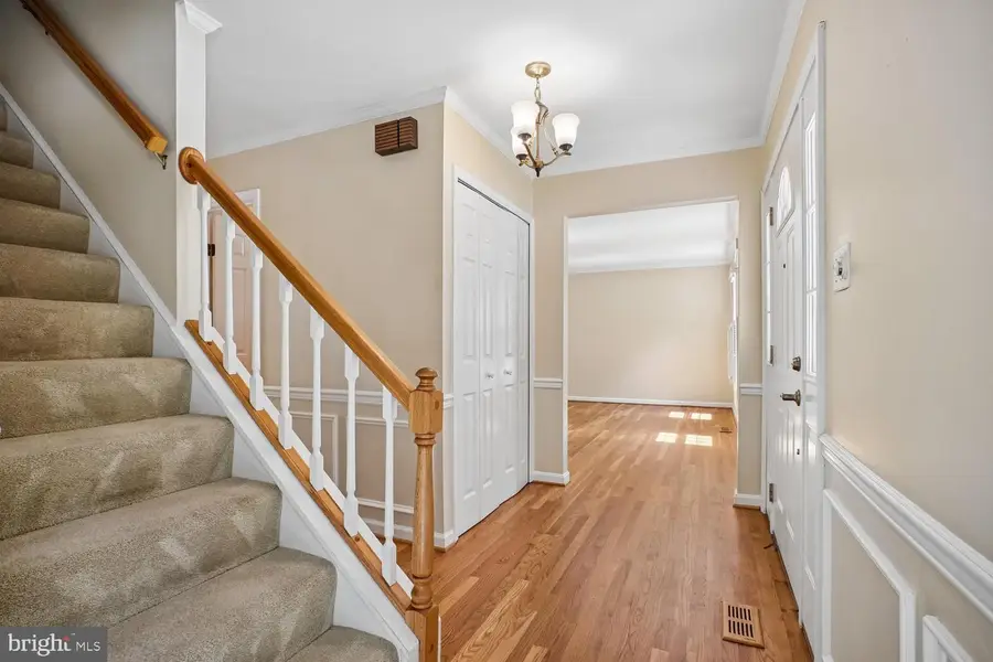 5303 Dunleigh Ct, Burke, VA 22015 - #3