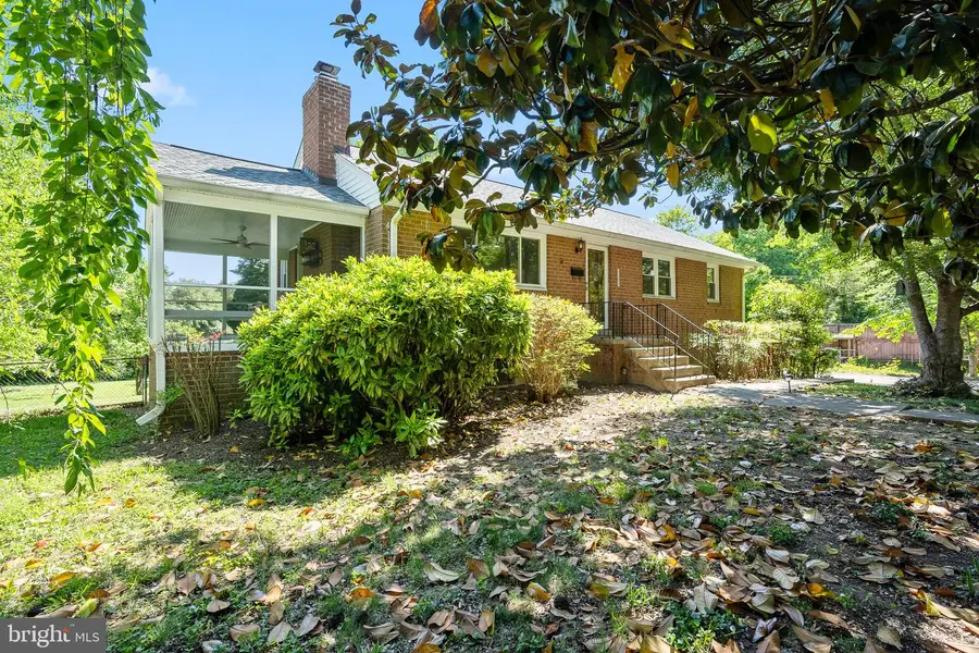 4037 Oxford St, Annandale, VA 22003 - #2