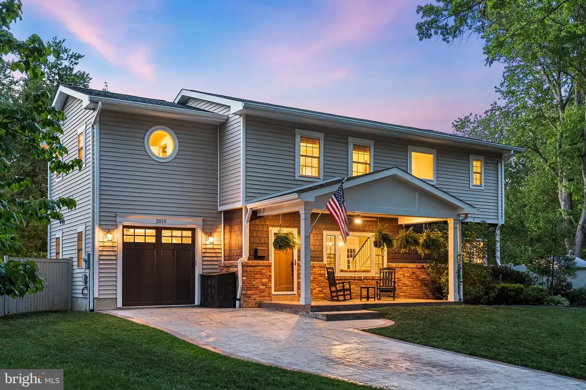2010 Clark Pl, Alexandria, VA 22308 - #1