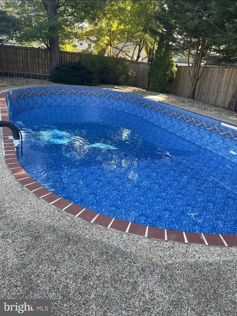 13042 Maple View Ln, Fairfax, VA 22033 - #2
