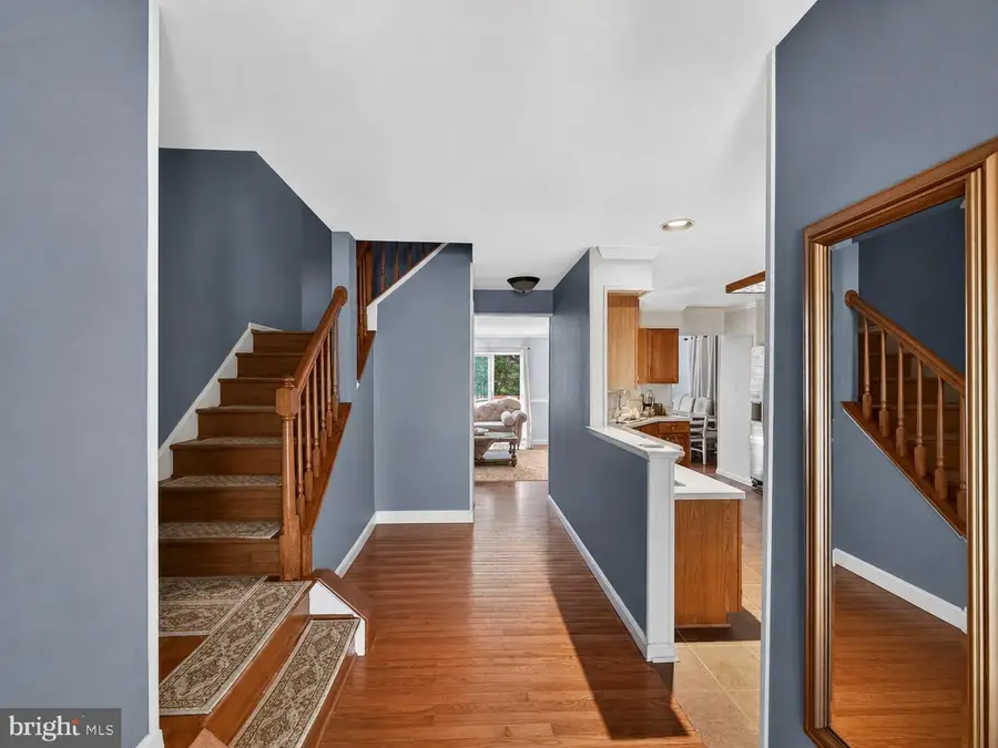 14739 Flower Hill Dr, Centreville, VA 20120 - #3