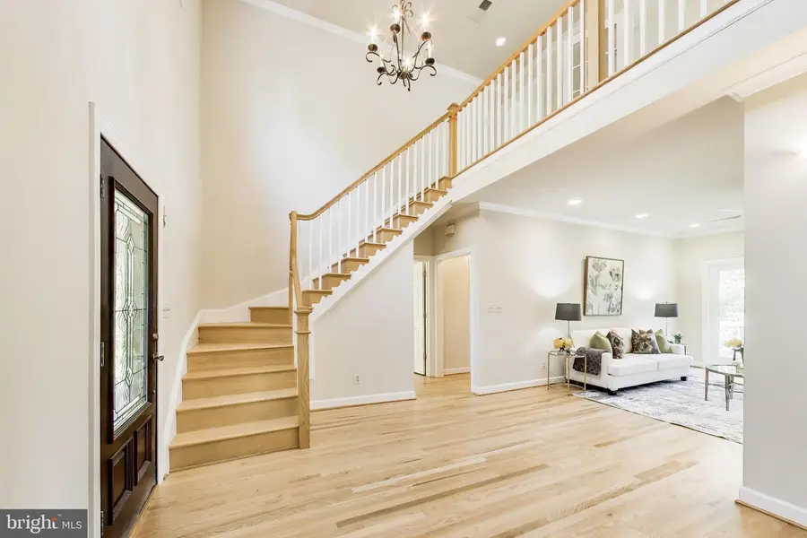 6454 Woodridge Rd, Alexandria, VA 22312 - #3