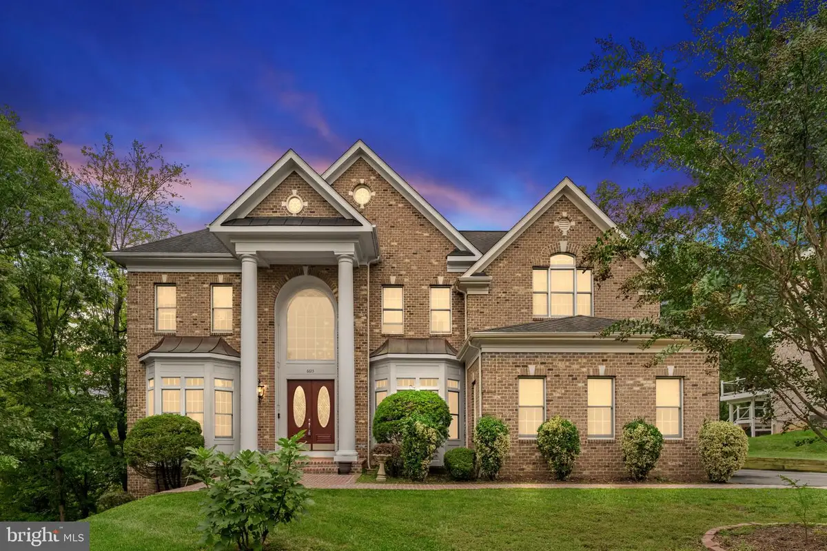 6623 Locust Way, Annandale, VA 22003 - #1