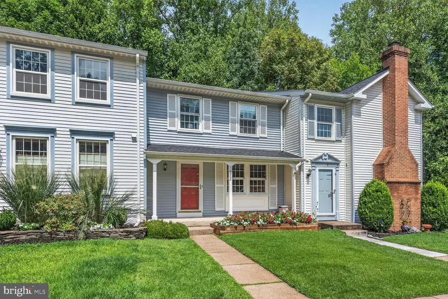 10902 Harpers Square Ct, Reston, VA 20191 - #2