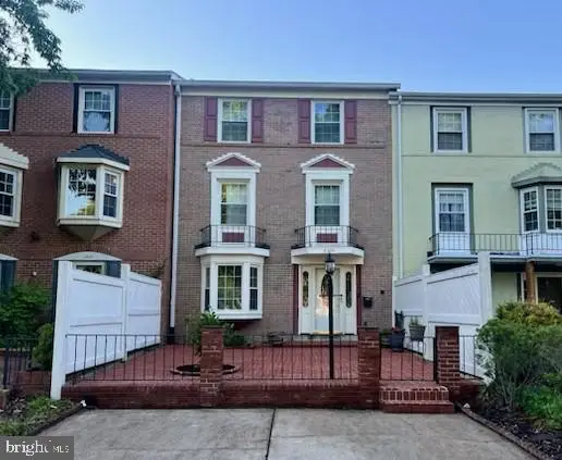 4514 Arendale Sq, Alexandria, VA 22309 - #1
