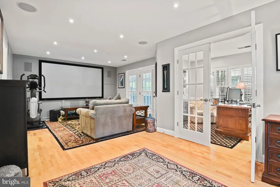 2966 Lismore Ln, Fairfax, VA 22031 - #3