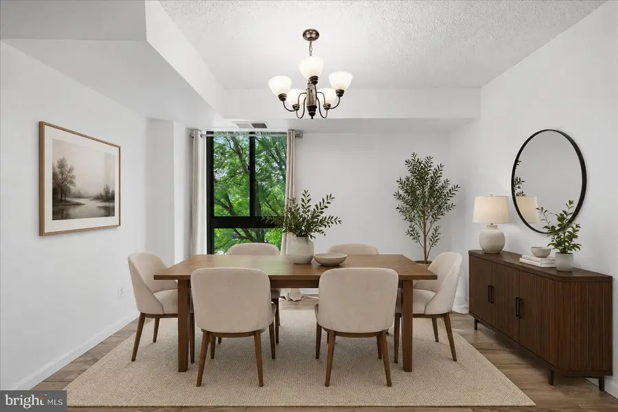 2311 Pimmit Dr #318, Falls Church, VA 22043 - #3