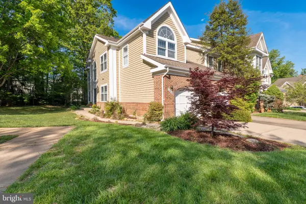 1211 Woodbrook Ct, RESTON, VA 20194