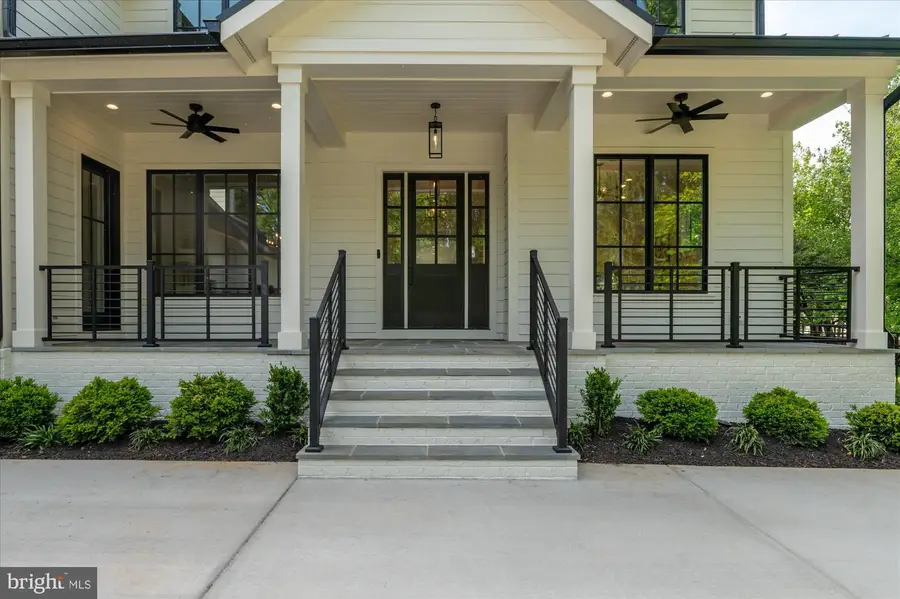 1800 Monza Rd, McLean, VA 22101 - #3