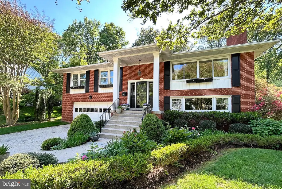 6309 Mori St, McLean, VA 22101 - #1