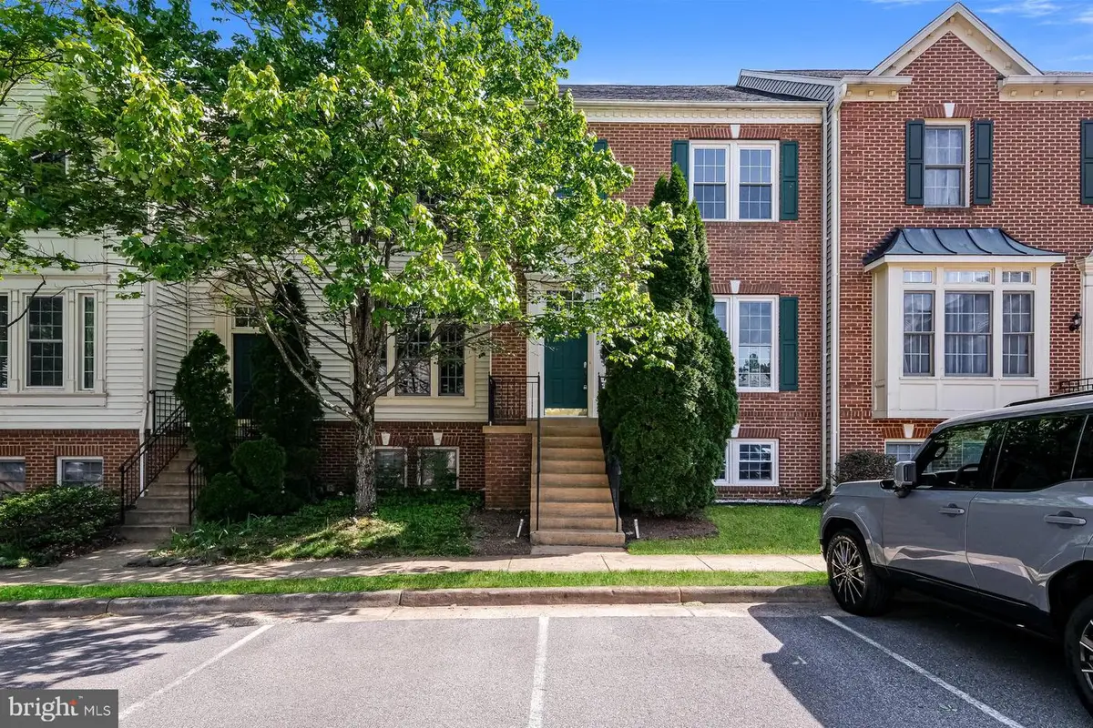 6270 Levi Ct, Springfield, VA 22150 - #1
