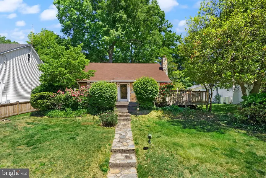 2602 Stone Hedge Dr, Alexandria, VA 22306 - #3