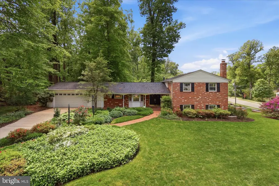 4701 Red Fox Dr, Annandale, VA 22003 - #2