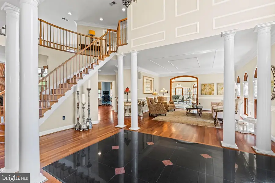 5452 Chandley Farm Cir, Centreville, VA 20120 - #2
