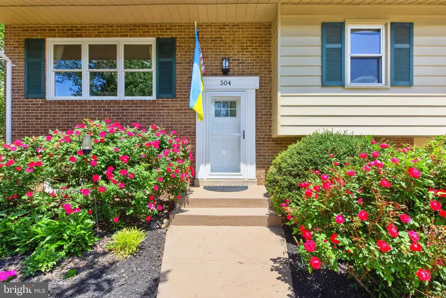504 Fillmore St, Herndon, VA 20170 - #2