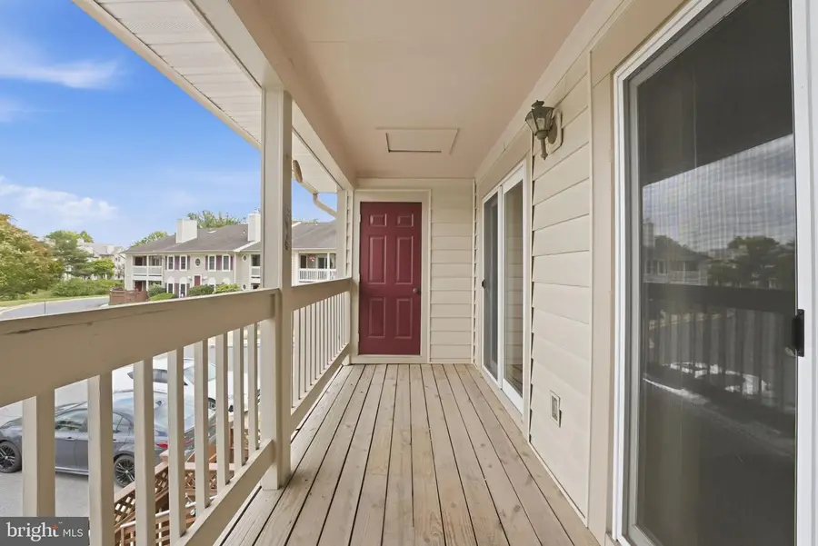 6057 Essex House Sq #b, Alexandria, VA 22310 - #3