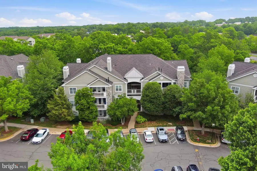 1720 Lake Shore Crest Dr #36, Reston, VA 20190 - #2