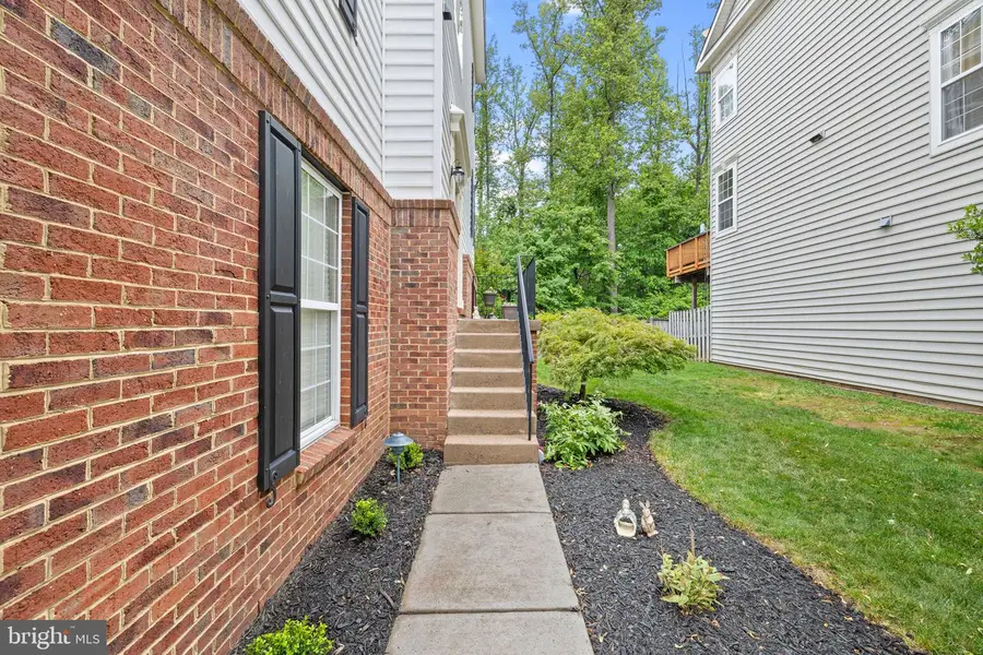 12654 Heron Ridge Dr, Fairfax, VA 22030 - #3