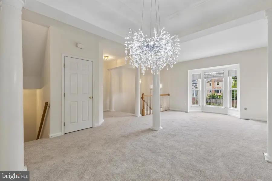 3009 Barden Oaks Ct, Oakton, VA 22124 - #2