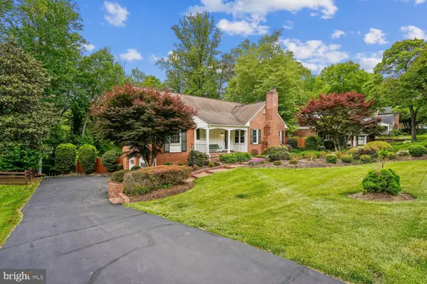 3709 Camelot Dr, ANNANDALE, VA 22003
