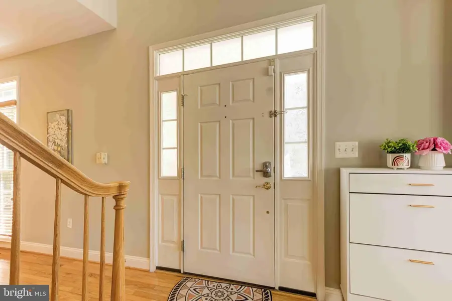 4175 Lower Park Dr, Fairfax, VA 22030 - #3