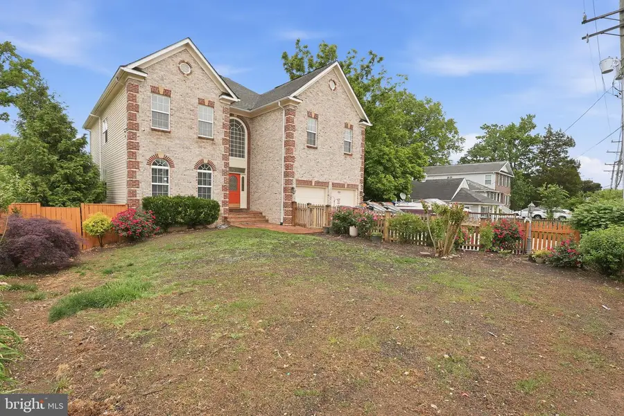 2914 Popkins Ln, Alexandria, VA 22306 - #2