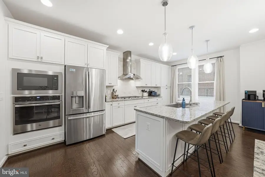 9146 Power House Rd, Lorton, VA 22079 - #3
