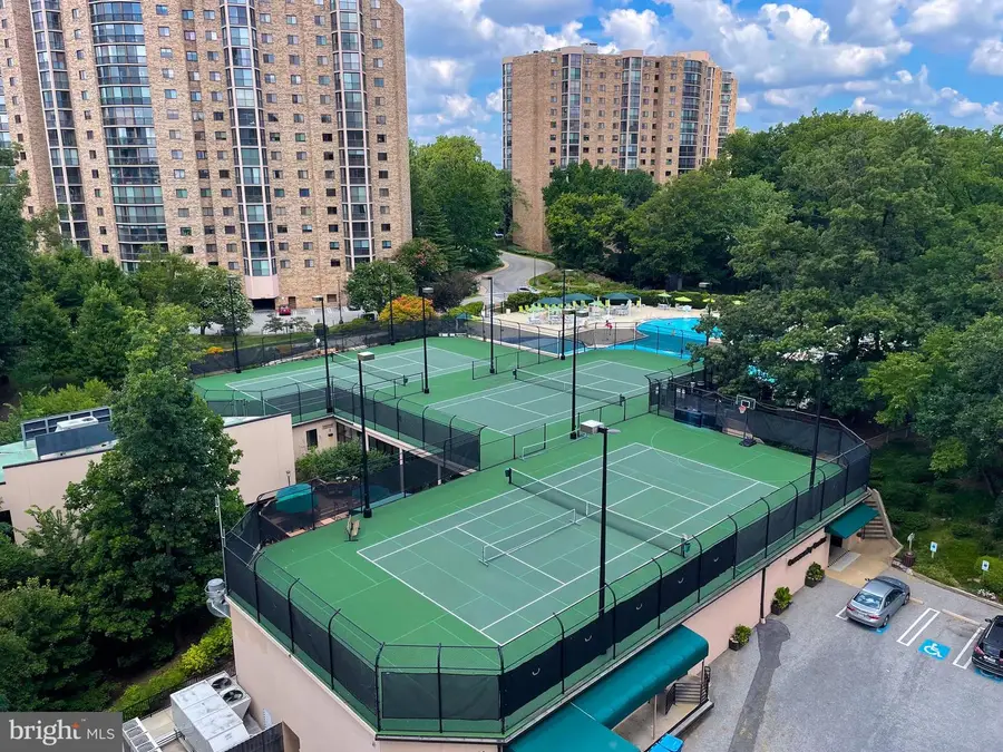 5904 Mount Eagle Dr #803, Alexandria, VA 22303 - #3
