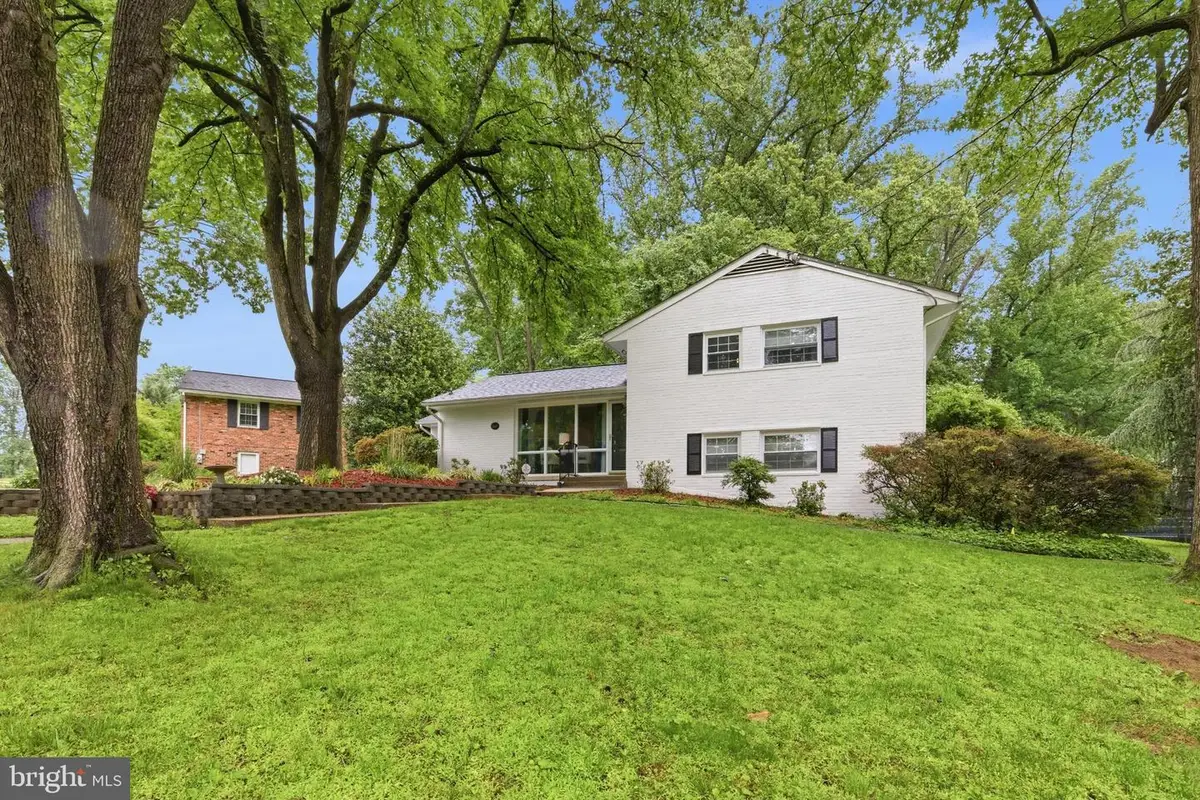 7517 Axton St, Springfield, VA 22151 - #1
