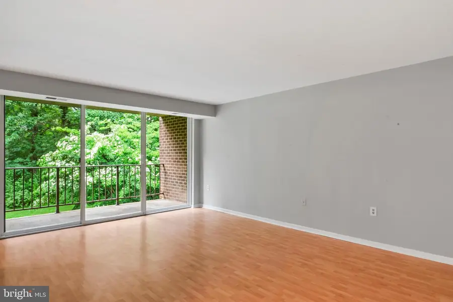 1422 Northgate Sq #12b, Reston, VA 20190 - #3