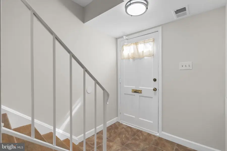 8221 Tory Rd #150, Springfield, VA 22152 - #3