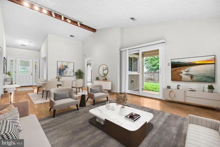 10410 Nellie White Ln, Fairfax, VA 22032 - #2