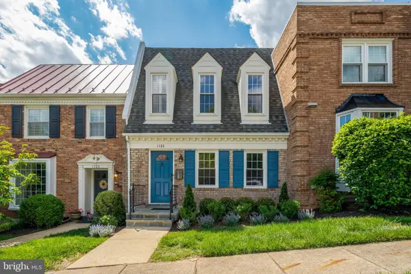 1122 Kensington Rd, MCLEAN, VA 22101