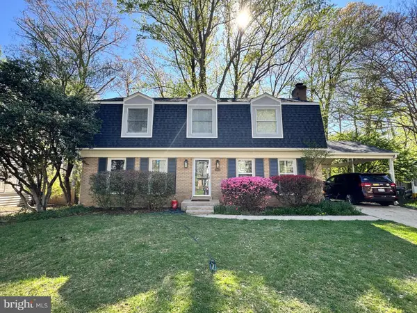 8407 Briar Creek Dr, ANNANDALE, VA 22003
