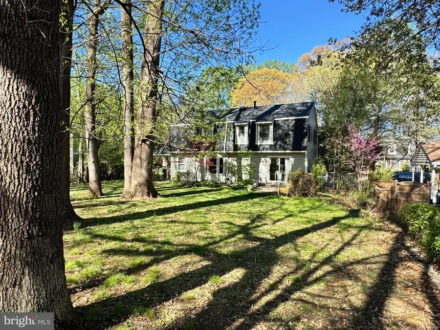 8407 Briar Creek Dr, Annandale, VA 22003 - #2