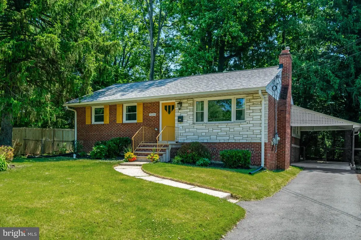 3219 Norfolk Ln, Falls Church, VA 22042 - #1