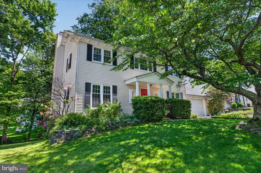 10142 Marshall Pond Rd, Burke, VA 22015 - #3