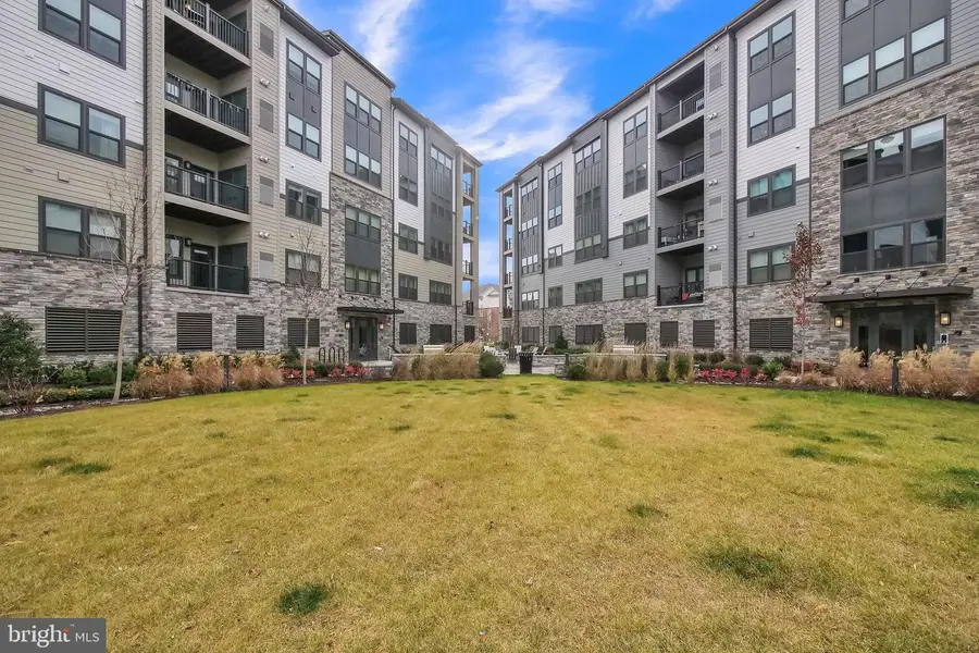 12875 Mosaic Park Way #4-z, Herndon, VA 20171 - #2