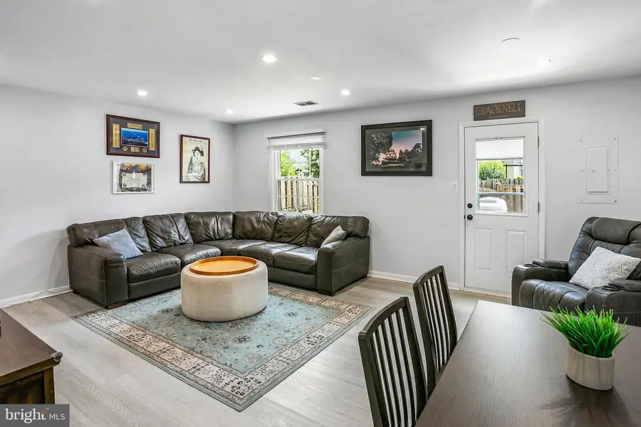 6386 Patience Ct, Alexandria, VA 22315 - #3