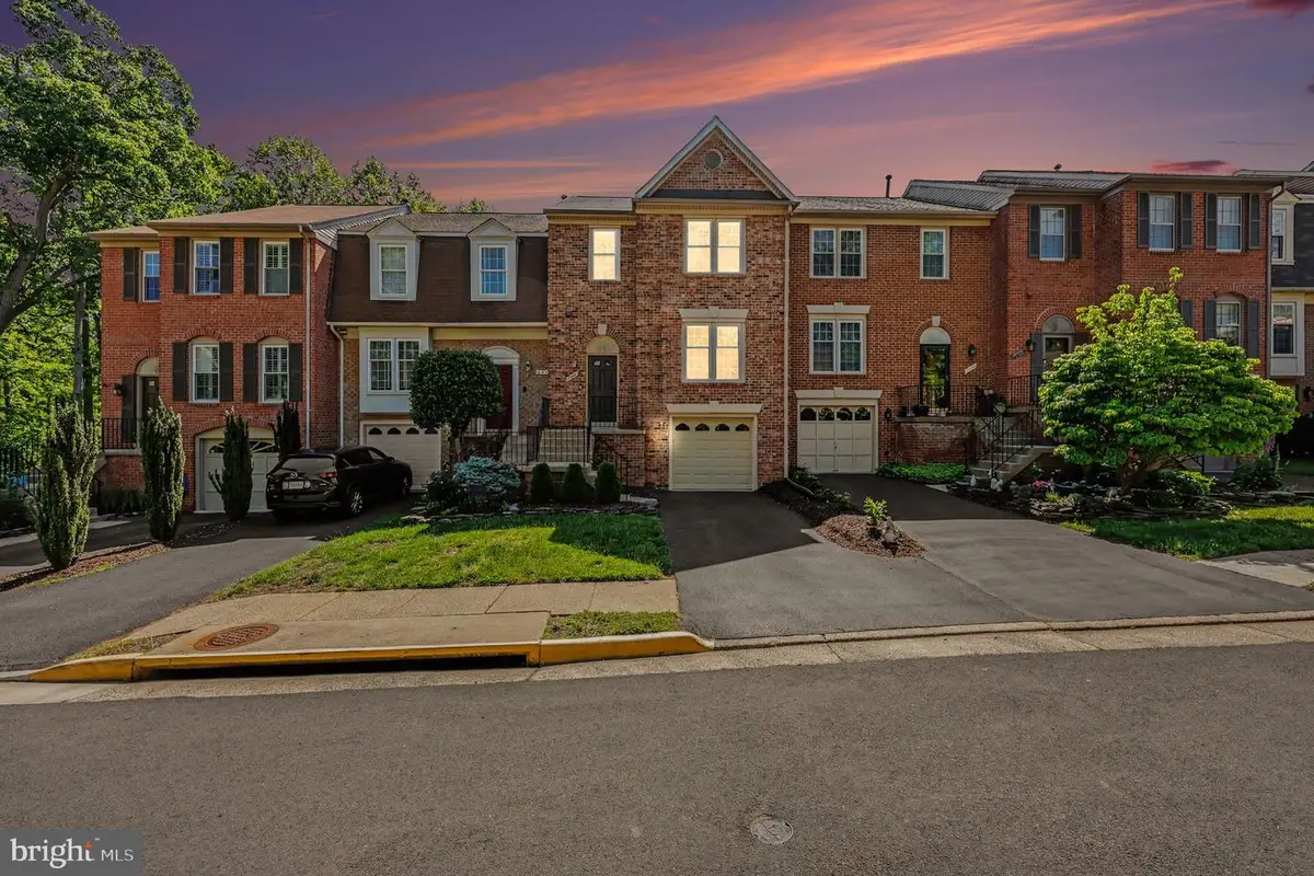 7705 Jewelweed Ct, Springfield, VA 22152 - #1