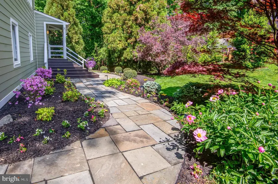 2450 Brussels Ct, Reston, VA 20191 - #3