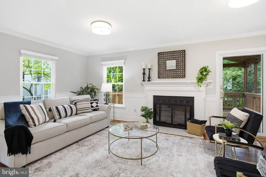 10869 Oak Green Ct, Burke, VA 22015 - #3