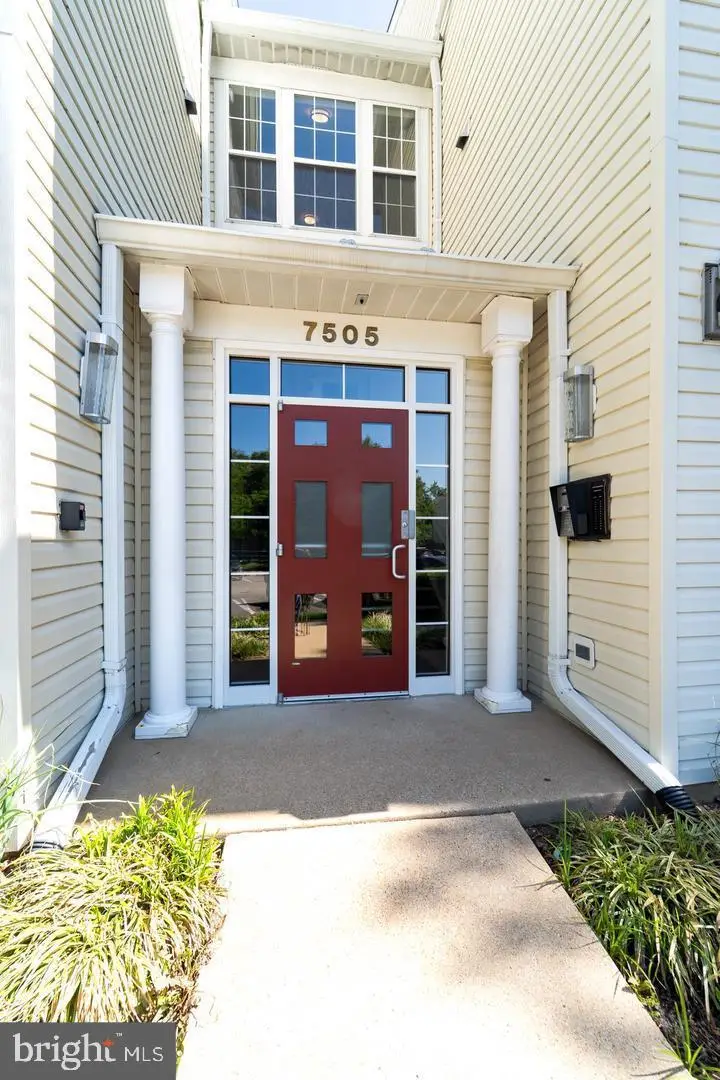 7505 Calderon Ct #213, Alexandria, VA 22306 - #2