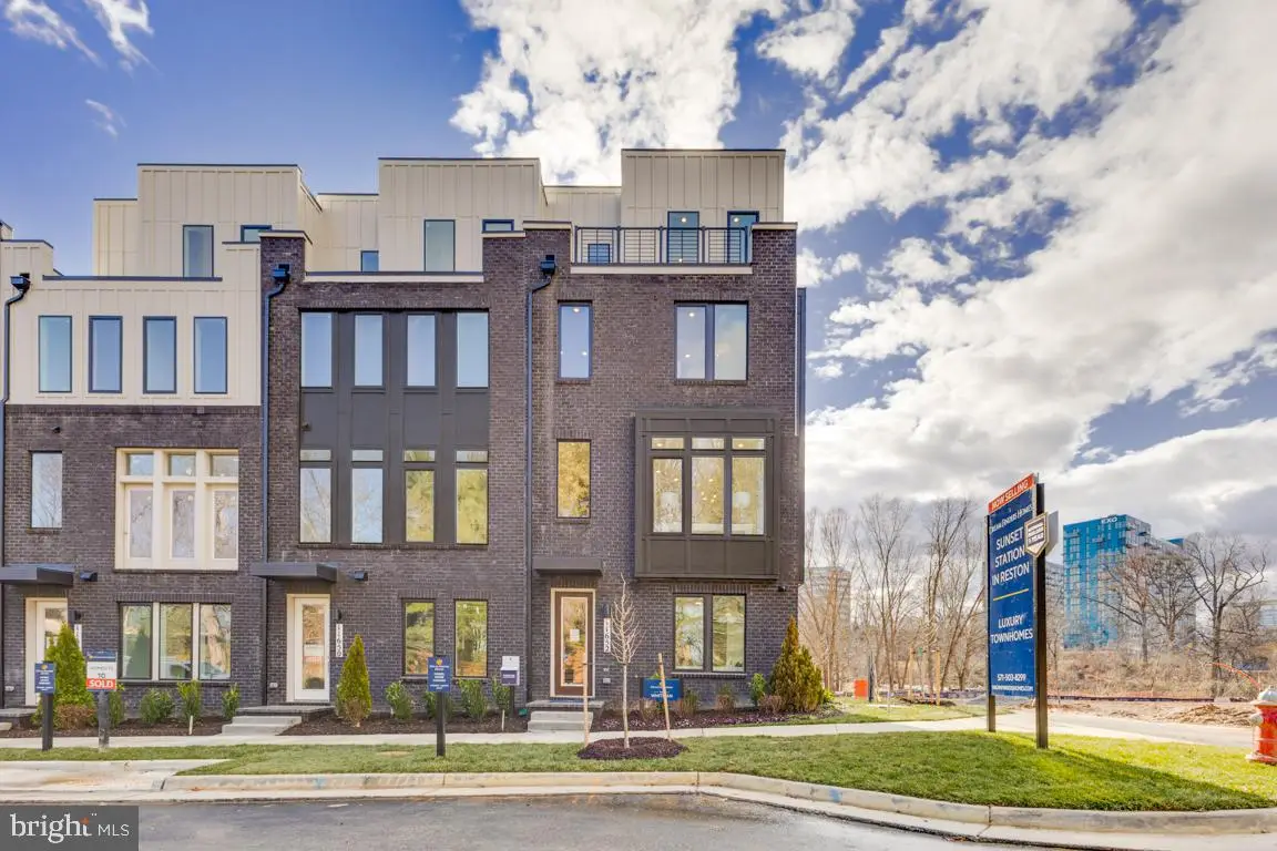 11630 American Dream Way, Reston, VA 20190 - #1
