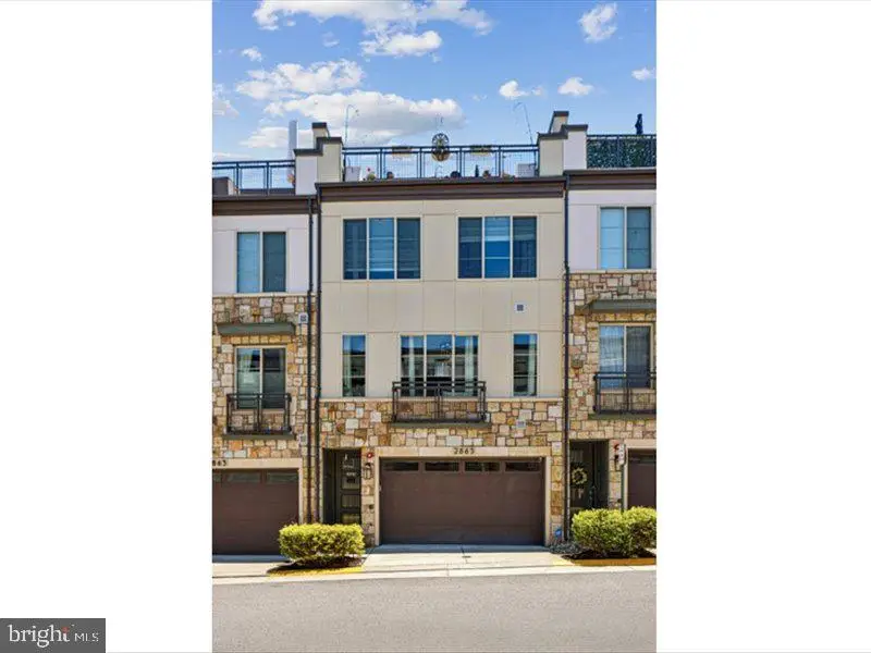 2865 Lowen Valley Rd, Alexandria, VA 22303 - #1