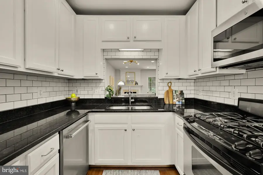 12625 Fair Crest Ct #116, Fairfax, VA 22033 - #3