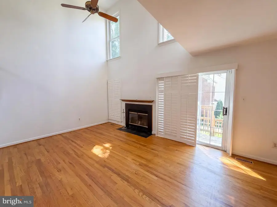 7579 Chrisland Cv, Falls Church, VA 22042 - #3