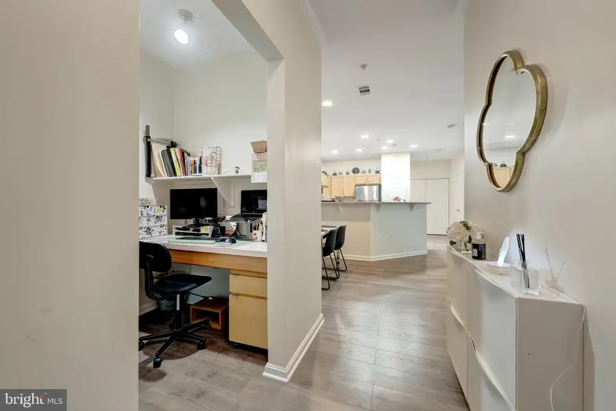 5106-l Travis Edward Way #l, Centreville, VA 20120 - #3
