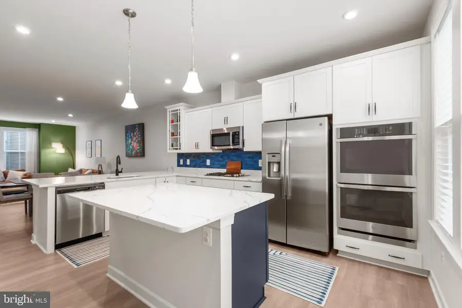 2837 Hokie Ln, Alexandria, VA 22306 - #3